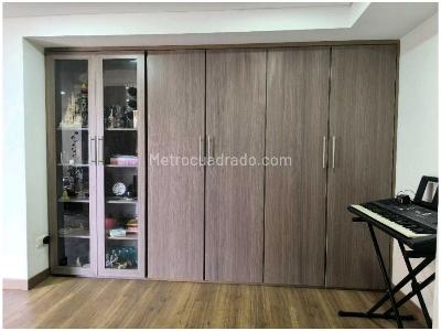 Apartamento de 3 alcobas en venta en Rosales, Medellín, 80 m² · foto 8 de 19