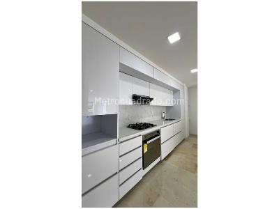 Apartamento de 3 alcobas en venta en Segundo Parque, Medellín, 116 m² · foto 9 de 20