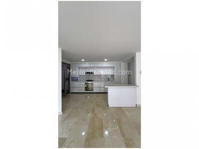 Apartamento de 3 alcobas en venta en Segundo Parque, Medellín, 116 m² · foto 10 de 20