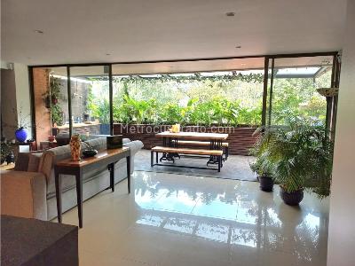 Apartamento de 2 alcobas en venta en El Poblado, Medellín, 150 m² · foto 11 de 17