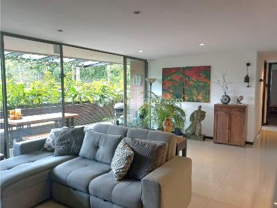 Apartamento de 2 alcobas en venta en El Poblado, Medellín, 150 m² · foto 6 de 17