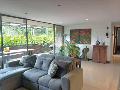 Apartamento de 2 alcobas en venta en El Poblado, Medellín, 150 m² · foto 8 de 17