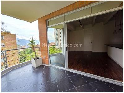 Apartaestudio en venta en El Tesoro, Medellín, 66 m² · foto 3 de 20