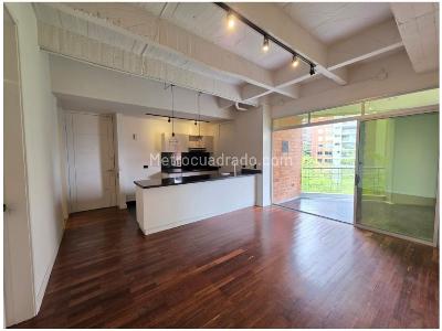 Apartaestudio en venta en El Tesoro, Medellín, 66 m² · foto 6 de 20