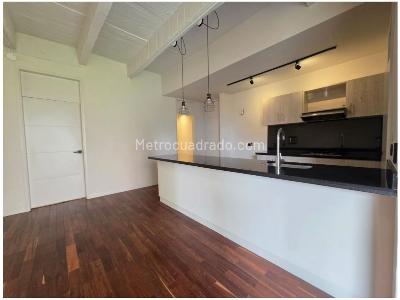 Apartaestudio en venta en El Tesoro, Medellín, 66 m² · foto 9 de 20
