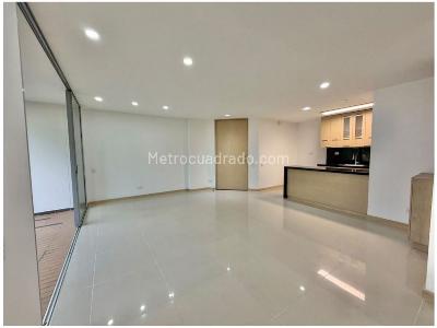 Apartamento de 3 alcobas en venta en Transversal Intermedia, Envigado, 89 m² · foto 3 de 12