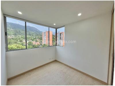 Apartamento de 3 alcobas en venta en Transversal Intermedia, Envigado, 89 m² · foto 7 de 12