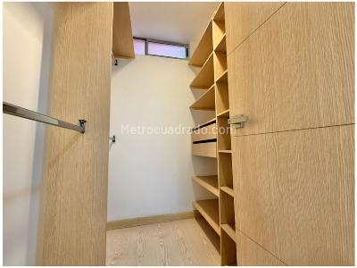 Apartamento de 3 alcobas en venta en Transversal Intermedia, Envigado, 89 m² · foto 9 de 12