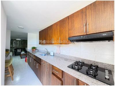 Apartamento de 2 alcobas en venta en La Frontera, Medellín, 83 m² · foto 5 de 14