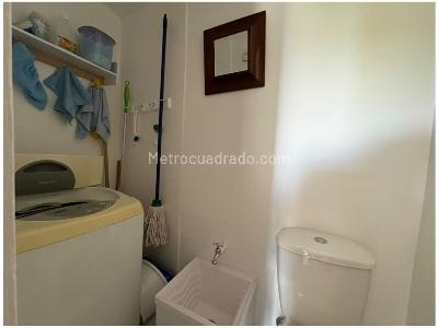 Apartamento de 2 alcobas en venta en La Frontera, Medellín, 83 m² · foto 7 de 14