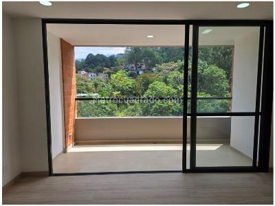 Apartamento de 3 alcobas en venta en Camino Verde, Envigado, 87 m² · foto 2 de 20