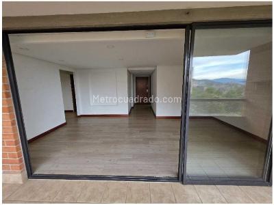 Apartamento en venta en El Tesoro, Medellín · foto 3 de 20