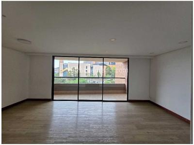 Apartamento en venta en El Tesoro, Medellín · foto 4 de 20