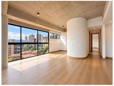 Apartamento de 2 alcobas en venta en Loma De Lalinde, Medellín, 110 m² · foto 3 de 20
