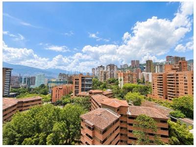 Apartamento de 2 alcobas en venta en Loma De Lalinde, Medellín, 110 m² · foto 12 de 20