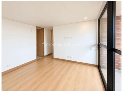 Apartamento de 2 alcobas en venta en Loma De Lalinde, Medellín, 110 m² · foto 15 de 20