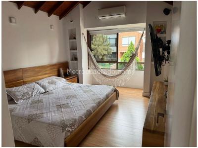 Casa de 3 alcobas en venta en El Poblado, Medellín, 220 m² · foto 10 de 10