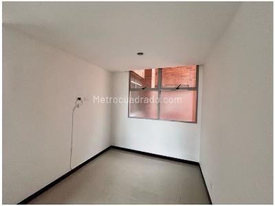Apartamento en venta en Loma De Las Brujas, Envigado · foto 10 de 15