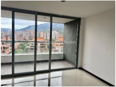Apartamento en venta en Loma De Las Brujas, Envigado · foto 4 de 15