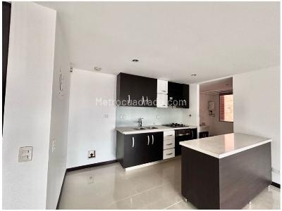 Apartamento en venta en Loma De Las Brujas, Envigado · foto 6 de 15