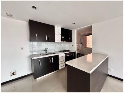Apartamento en venta en Loma De Las Brujas, Envigado · foto 8 de 15
