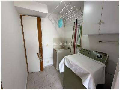Apartamento de 3 alcobas en venta en Vizcaya, Medellín, 86 m² · foto 10 de 19