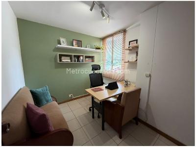 Apartamento de 3 alcobas en venta en Vizcaya, Medellín, 86 m² · foto 18 de 19