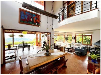 Casa de 4 alcobas en venta en La Catedral, Envigado, 369 m² · foto 14 de 20