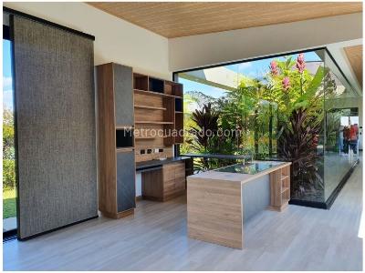 Casa de 4 alcobas en venta en Llanogrande, Rionegro, 540 m² · foto 11 de 11