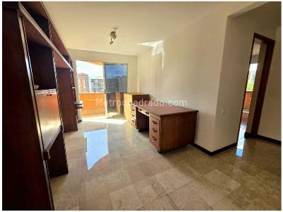 Apartamento de 3 alcobas en venta en Los Balsos, Medellín, 167 m² · foto 15 de 19