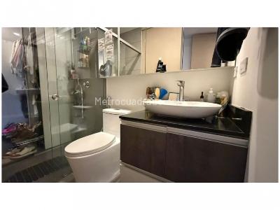 Apartamento de 2 alcobas en venta en Altos Del Poblado, Medellín, 148 m² · foto 14 de 17