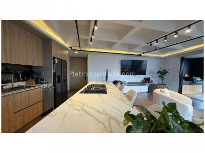 Apartamento de 2 alcobas en venta en Altos Del Poblado, Medellín, 148 m² · foto 4 de 17