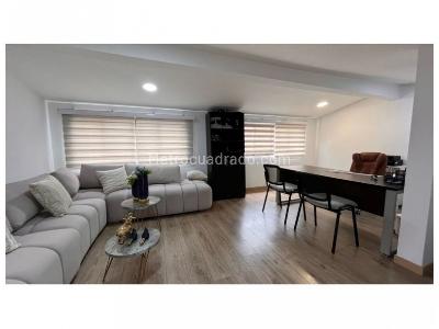 Casa de 4 alcobas en venta en El Tesoro, Medellín, 240 m² · foto 3 de 15