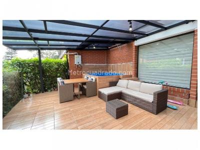 Casa de 4 alcobas en venta en El Tesoro, Medellín, 240 m² · foto 7 de 15