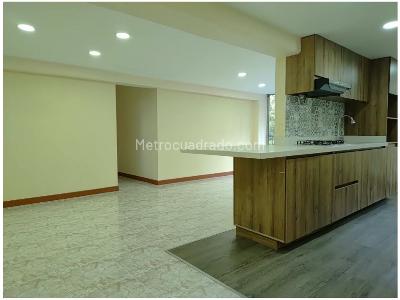 Apartamento de 3 alcobas en venta en Loma De Los Gonzalez, Medellín, 92 m² · foto 2 de 15