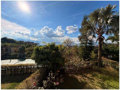 Casa de 3 alcobas en venta en Loma Del Chocho, Envigado, 250 m² · foto 17 de 20