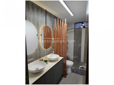 Apartamento de 3 alcobas en venta en Loma De Las Brujas, Envigado, 116 m² · foto 18 de 20