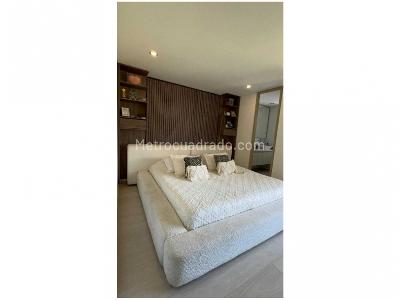 Apartamento en venta en Loma Del Escobero, Envigado · foto 2 de 8