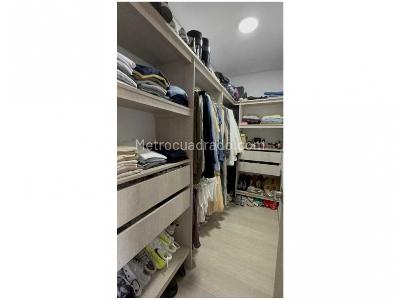 Apartamento en venta en Loma Del Escobero, Envigado · foto 6 de 8