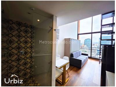Apartaestudio en venta en Chico, Bogotá, 38 m² · foto 3 de 15