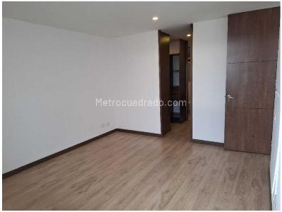 Apartamento de 1 alcoba en venta en Loma De Los Gonzalez, Medellín, 62 m² · foto 4 de 12