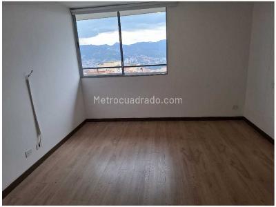 Apartamento de 1 alcoba en venta en Loma De Los Gonzalez, Medellín, 62 m² · foto 5 de 12