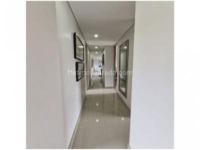 Apartamento de 3 alcobas en venta en Loma Del Chocho, Envigado, 169 m² · foto 9 de 17