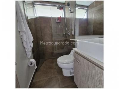 Apartamento de 3 alcobas en venta en Loma Del Chocho, Envigado, 169 m² · foto 12 de 17