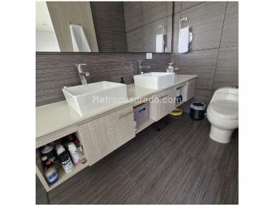 Apartamento de 3 alcobas en venta en Loma Del Chocho, Envigado, 169 m² · foto 14 de 17
