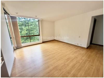 Apartamento de 5 alcobas en venta en Los Catay, Medellín, 234 m² · foto 14 de 18