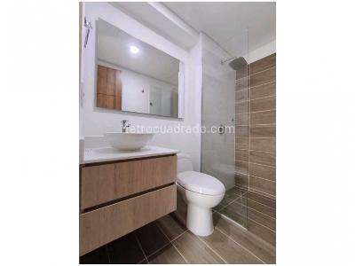 Apartamento de 3 alcobas en venta en Tres Esquinas, Sabaneta, 77 m² · foto 11 de 13