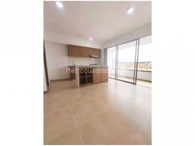 Apartamento de 3 alcobas en venta en Tres Esquinas, Sabaneta, 77 m² · foto 6 de 13