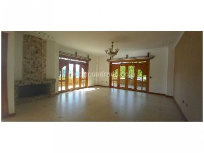 Casa de 5 alcobas en venta en Sabaneta, Sabaneta, 611 m² · foto 12 de 19