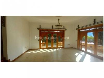 Casa de 5 alcobas en venta en Sabaneta, Sabaneta, 611 m² · foto 13 de 19